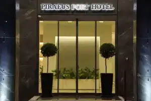 Piraeus Port Hotel, Пирей
