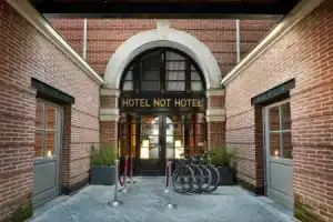 Hotel «Not Hotel Rotterdam», Роттердам