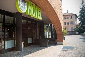 b&b Hotel Como, Комо