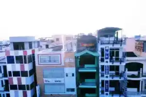 Phong Luu Hotel, Нячанг