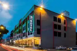 J Suites Hotel, Куала-Тренгану