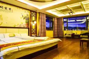 Jujia Hotel, Лицзян