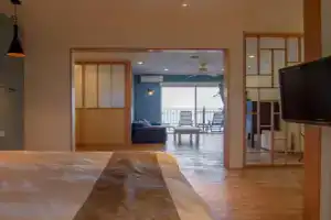 Isana Resort, Ито