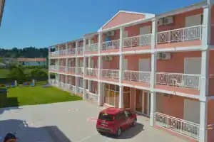 Angelina Hotel &, Сидарион