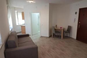 Giuchry Apartment, Мерано