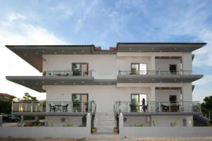 Delight Suites, Лименария
