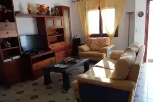 Charming House in Residential Development, Торревьеха