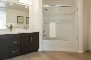 Marina del Rey Hotel, Лос-Анджелес