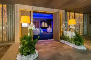 Le Meridien Phuket Beach Resort - Sha Extra Plus, Карон