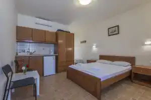 Mammis Beach Hotel, Кардамена