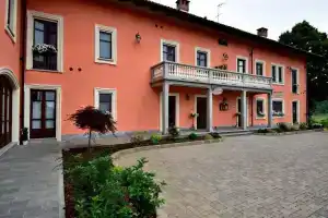 La Fertè Hotel, Асти