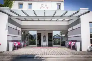 Golfe Hotel, Порто-векшио