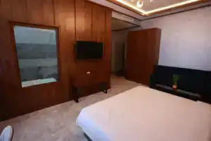 Гостиница «Regal by Grand», Навои