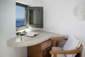 Мини-отель «Aperto Suites - Adults Only», Фира