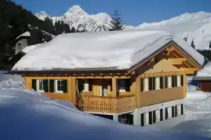 Haus zur Kapelle, Гашурн