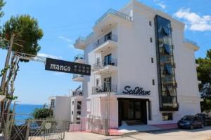 Seawave Hotel, Саранда