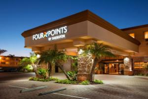 Отель «Four Points by Sheraton San Diego - Sea World», Сан-Диего