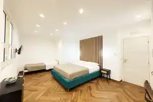 The Ypnos suite, Реджо-Калабрия