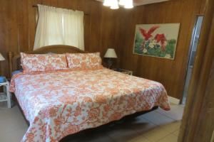 The Holiday Court Villas and Suites, Форт Майерс Бич