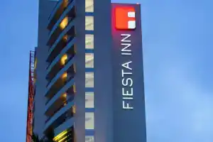 Отель «Fiesta Inn Puebla Las Animas», Пуэбла