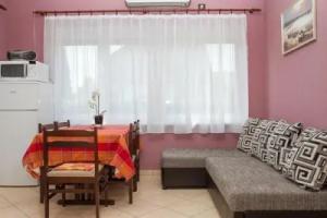 Holiday Home Balaton H469, Балатонкерестур