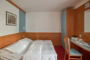 Hotel «Londra», Мольвено