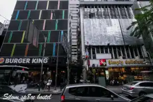 Silom Space Hostel, Бангкок