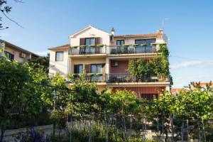 Apartments Green Garden, Водице
