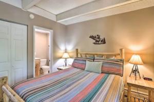 Frisco Condo 2 Blocks to Main St: Year-round Fun!, Фриско