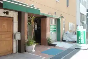 Capsule Hotel Kobe Sannomiya (Male Only), Кобе