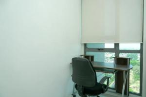 Luxurious 3br Near Shopping Mall at St. Moritz Apartment, Джакарта