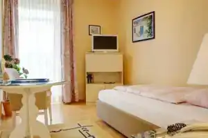 Hotel «Rhein-Residenz», Бад-Брайзиг