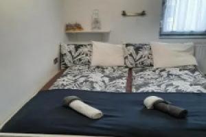 Pete Lajos Design Apartman, Капошвар
