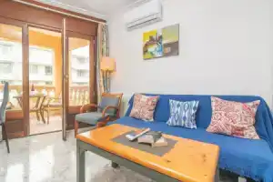 CASA MIRIAM - Cozy apartment very close to the sea. Free WiFi., Кала-Раджада