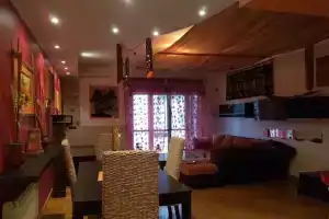Casa etnica, Латина