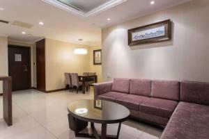 Qingdao Jinshan We Holiday Apt Wusi, Циндао