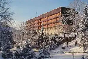 Hotel «Nawigator Szczawnica», Шавница
