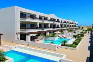 Отель «Asterion Suites & Spa», Герани