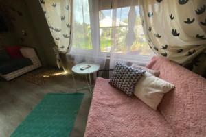 Amazing little house on an island with garden, Рига