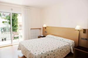 Hotel «Santa Anna», Л'Естартит