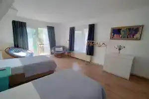Beyaz Ev Pansiyon, Сигаджик