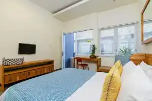 Seruni Guest House, Денпасар