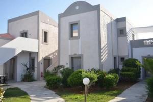 Enorme Maya Beach Hotel-Adults Only, Гувес