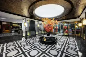 Healing Mind International Hotel Kunming Dianchi Grand View Park Fuhai Metro Station Branch, Куньмин