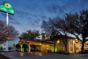 Отель «La Quinta Inn by Wyndham San Antonio Vance Jackson», Сан-Антонио