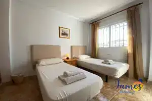La Cinuelica R3 First Floor Southerly Apartment Comm Pool L334, Торревьеха
