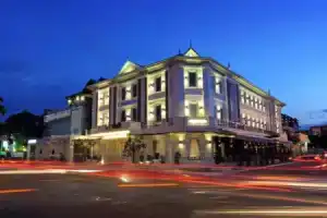 Arunreas Hotel, Пномпень
