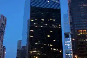 Отель «Swissotel Chicago», Чикаго