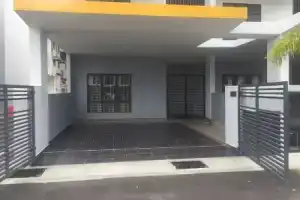 Kota Laksamana Comfortable Crowd by Step-In, Малакка