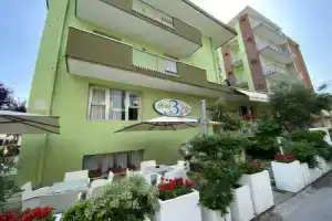 Hotel «Tre Stelle», Римини